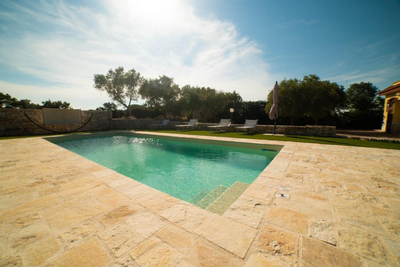 Villa Patrizia-Luxury Villa Моттола Экстерьер фото