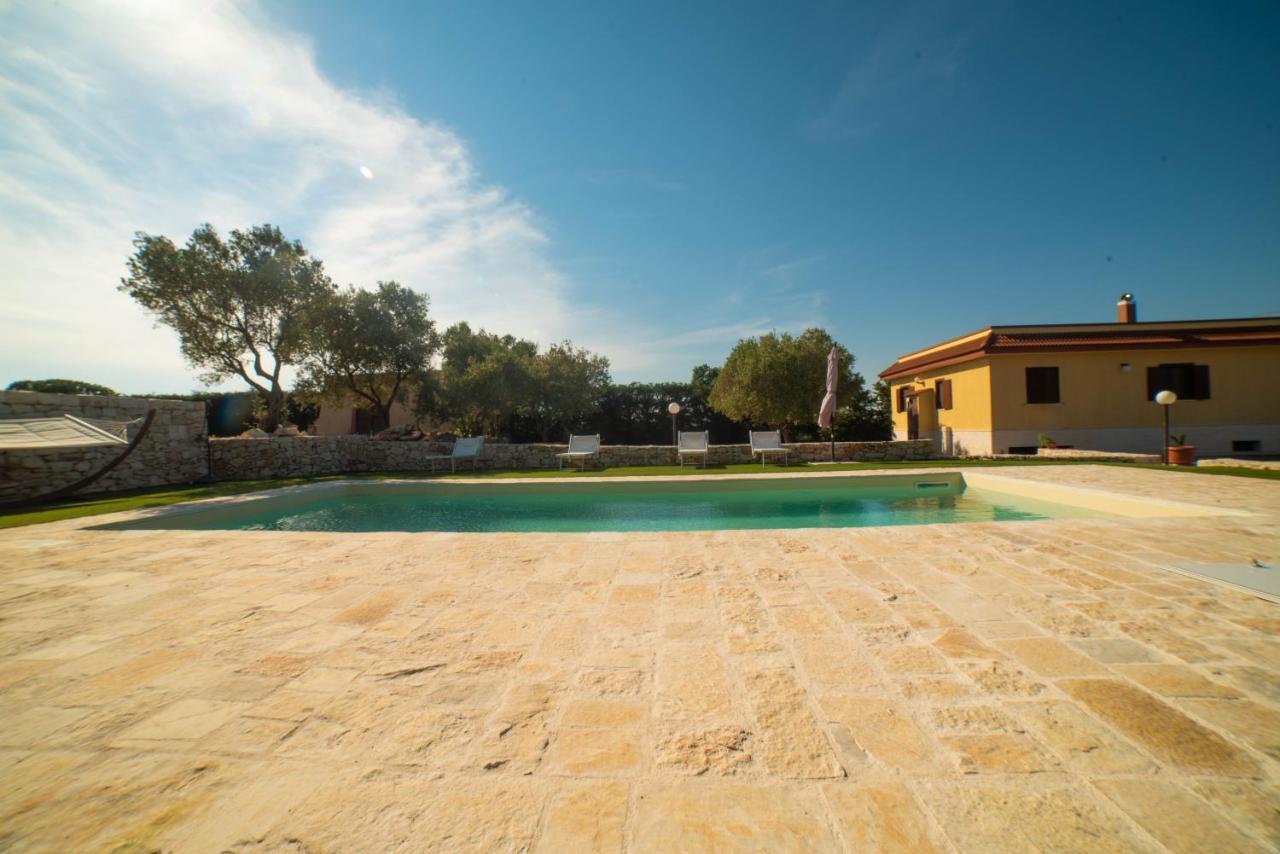 Villa Patrizia-Luxury Villa Моттола Экстерьер фото