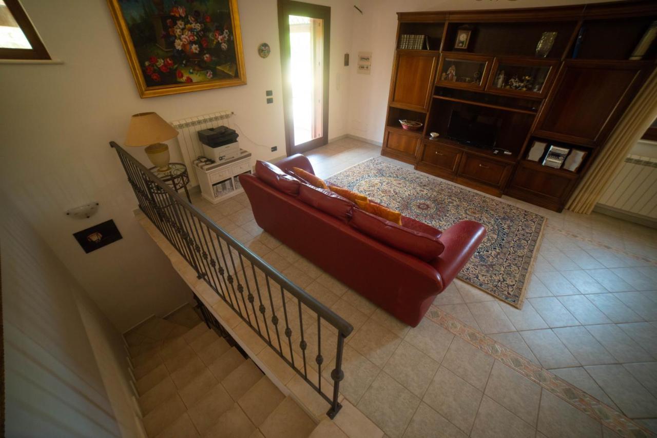 Villa Patrizia-Luxury Villa Моттола Экстерьер фото