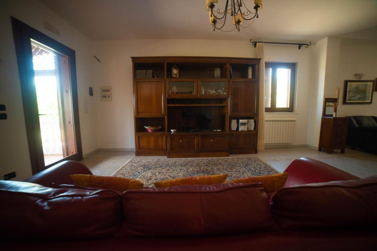 Villa Patrizia-Luxury Villa Моттола Экстерьер фото